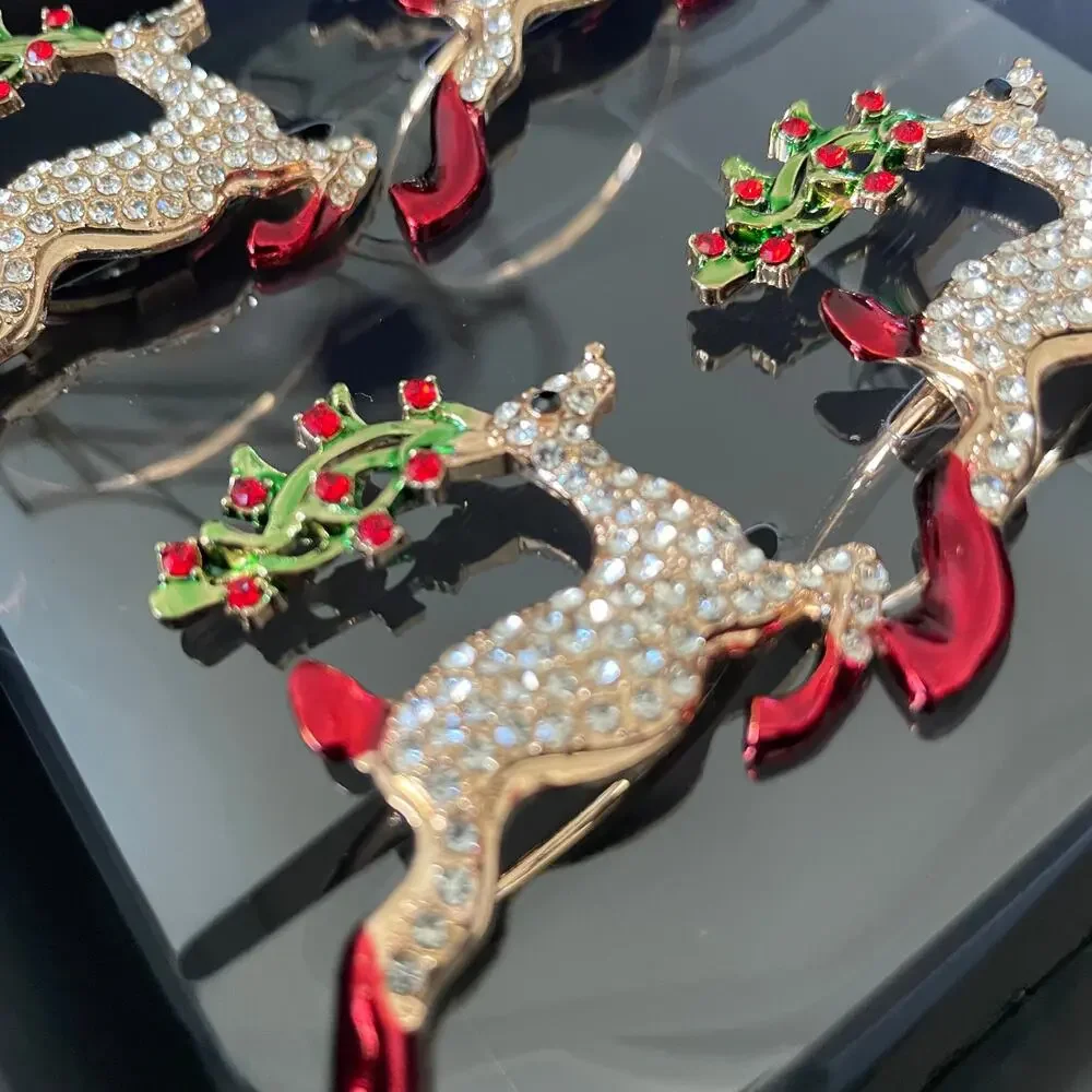 Nicole Miller Christmas Rhinestone Reindeer Napkin Rings Set of 4 Holiday Glam